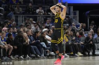 一个快速崛 一个快速崛