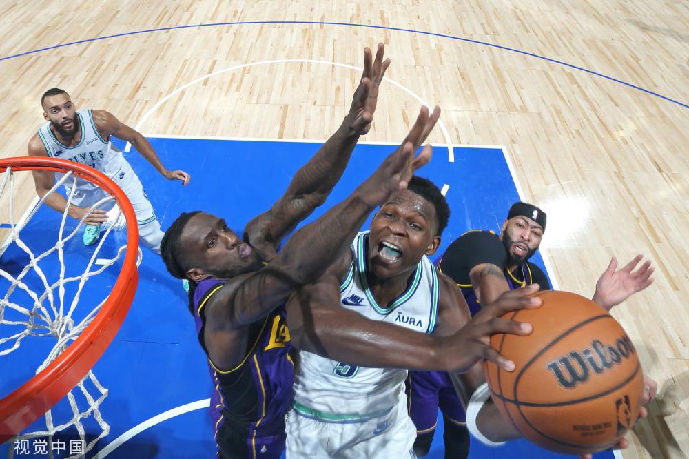 这两支球队 这两支球队